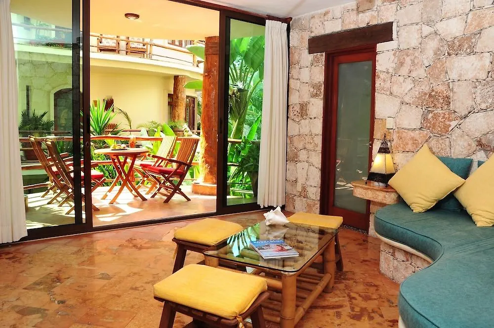 Villas Sacbe Condo Hotel And Beach Club Playa del Carmen 3*,